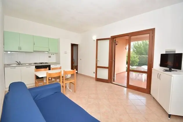 Apart Daire, 1 Yatak Odası, Sigara İçilmez, Köşe