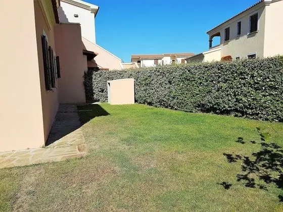 Apart Daire, 1 Yatak Odası, Sigara İçilmez, Köşe