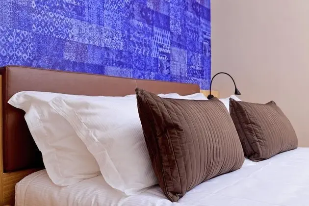 Tek Büyük Yataklı Oda, Balkon