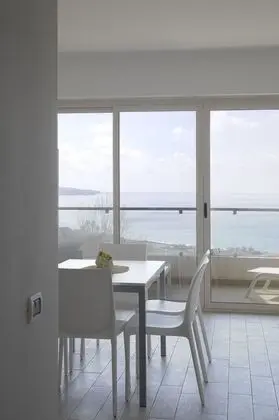 Apart Daire, Birden Çok Yatak, Deniz Manzaralı