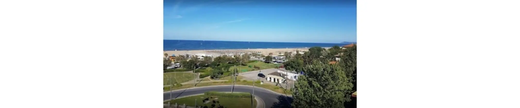Tek Büyük veya İki Ayrı Yataklı Oda, Balkon, Deniz Manzaralı