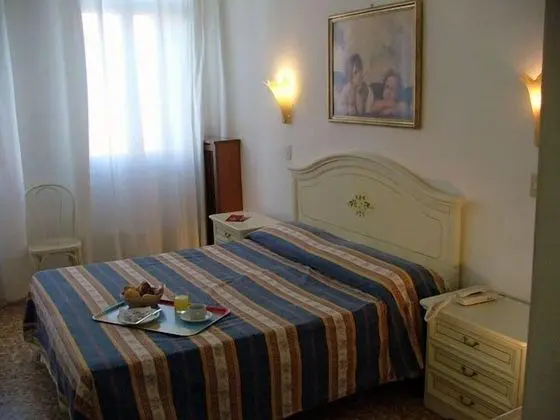 Dört Kişilik Oda, Özel Banyo