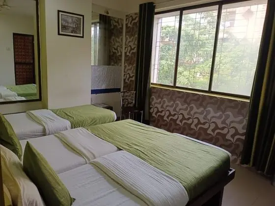 Deluxe Dört Kişilik Oda