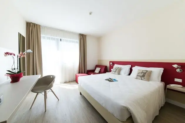 Standard Tek Büyük veya İki Ayrı Yataklı Oda