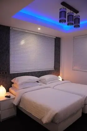 Tek Büyük veya İki Ayrı Yataklı Oda, Sigara İçilebilir, Balkon