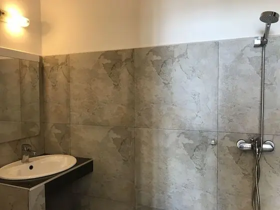 Deluxe Tek Büyük Yataklı Oda, 3 Yatak Odası