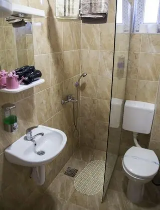 Deluxe Dört Kişilik Oda