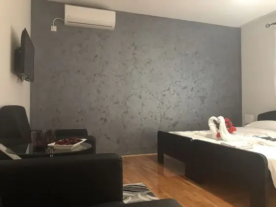 Deluxe Tek Büyük veya İki Ayrı Yataklı Oda
