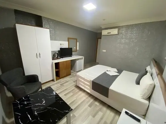 Deluxe Stüdyo Süit