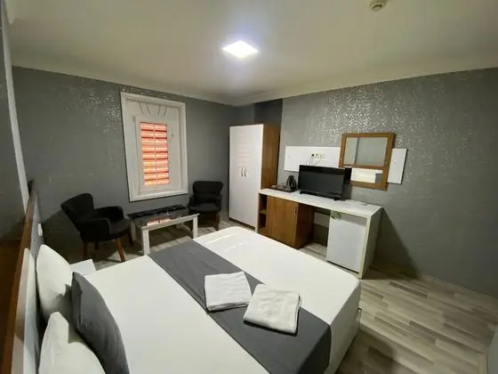 Deluxe Stüdyo Süit