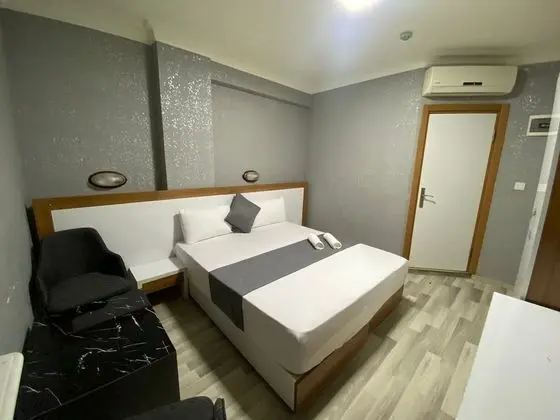 Deluxe Stüdyo Süit