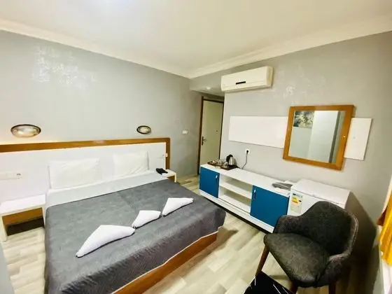 Deluxe Stüdyo Süit