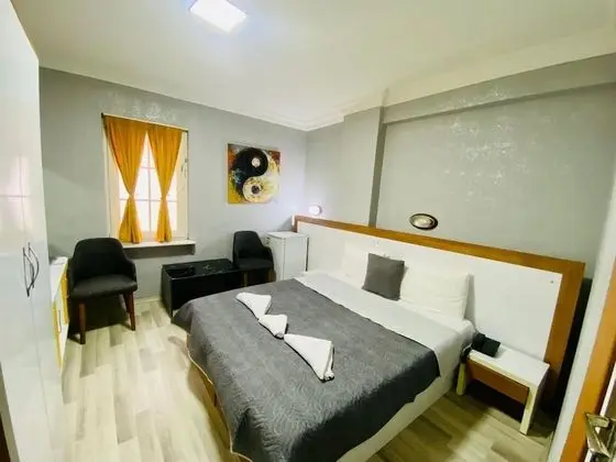 Deluxe Stüdyo Süit