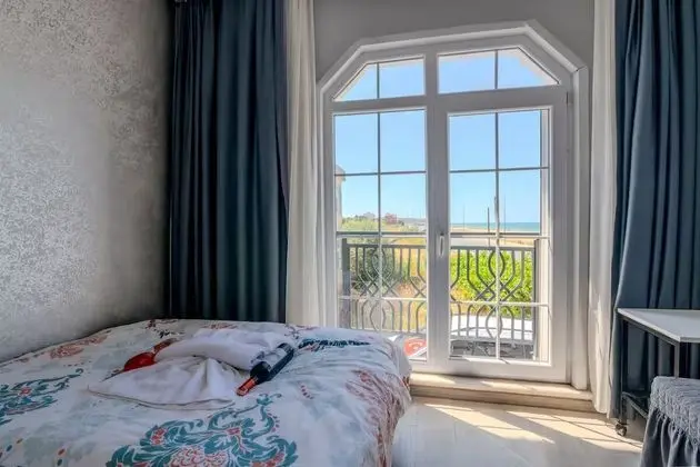 Double Standard  Room