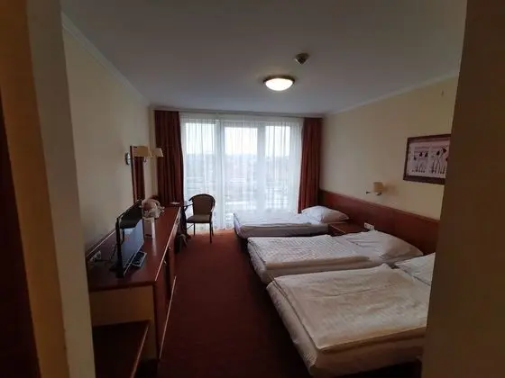 Deluxe Üç Kişilik Oda