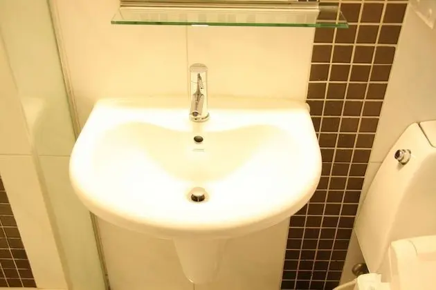 Classic Tek Büyük Yataklı Oda (Classic Style)
