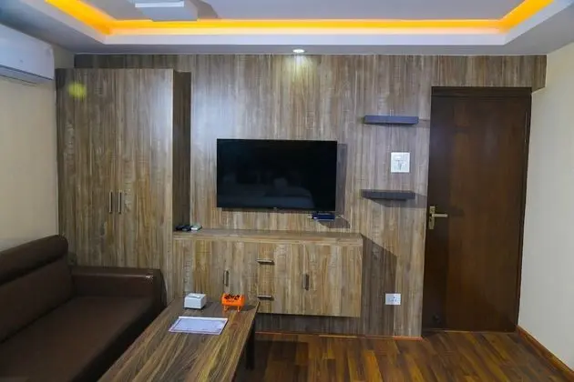 Deluxe Tek Büyük Yataklı Oda