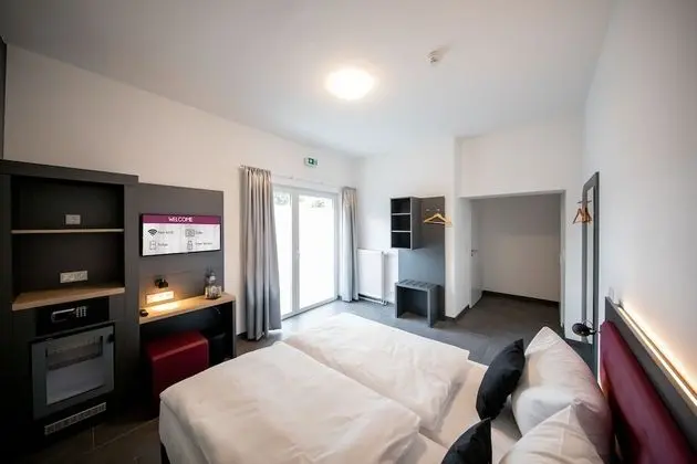 Comfort Tek Büyük Yataklı Oda