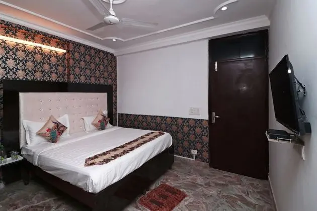 Tek Büyük Yataklı Oda