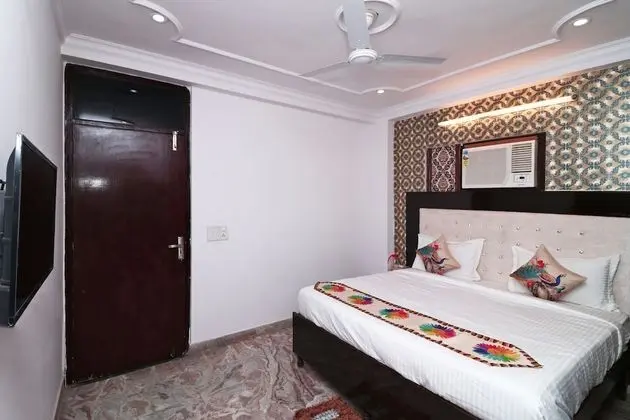 Tek Büyük Yataklı Oda