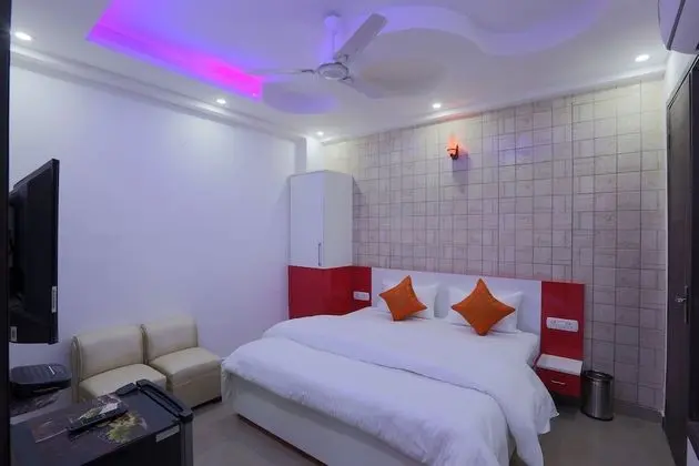 Deluxe Tek Büyük Yataklı Oda, 1 Çift Kişilik Yatak, Sigara İçilmez