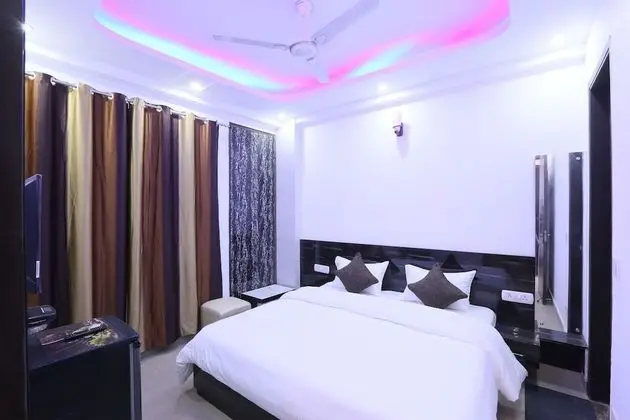 Deluxe Tek Büyük Yataklı Oda, 1 Çift Kişilik Yatak, Sigara İçilmez