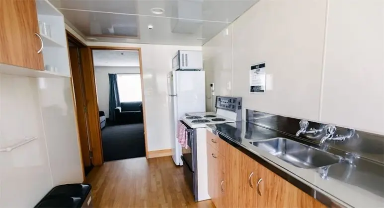Premium Apart Daire, 2 Yatak Odası, 2 Banyolu, Avlu Manzaralı