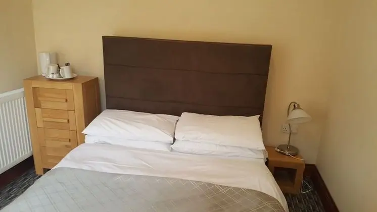 Tek Büyük Yataklı Oda