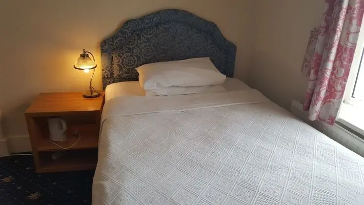 Tek Kişilik Oda