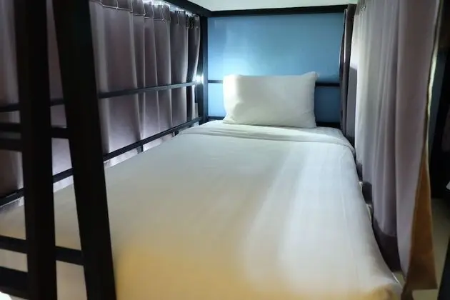 4-Bed Dormitory