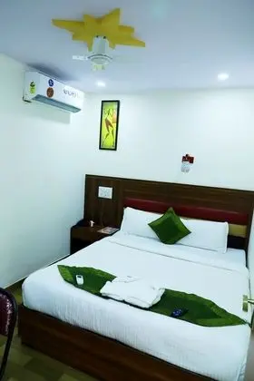 Comfort Tek Büyük Yataklı Oda