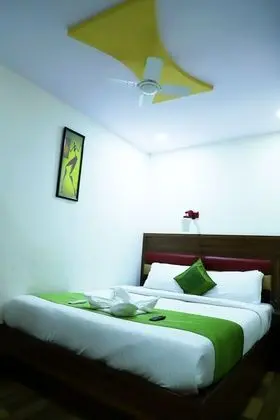 Comfort Tek Büyük Yataklı Oda