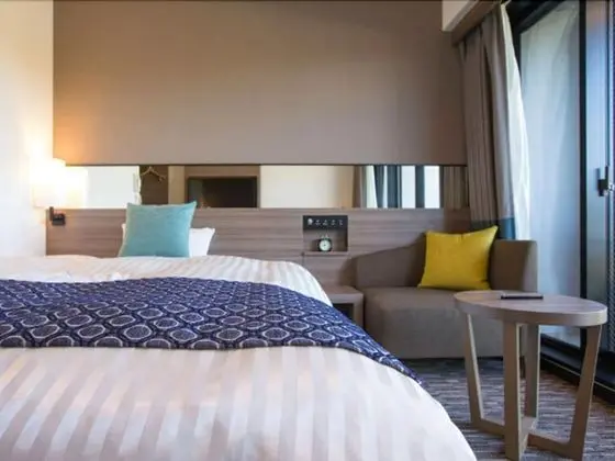 Tek Kişilik Oda, Sigara İçilmez