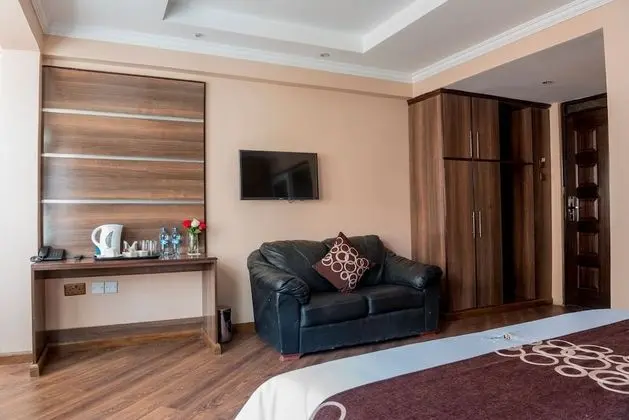 Standard Tek Büyük Yataklı Oda