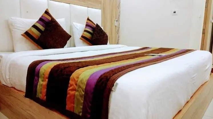 Sıra Ev, 1 Çift Kişilik Yatak, Sigara İçilmez