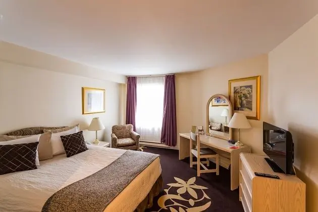 Standard Double Room with shower