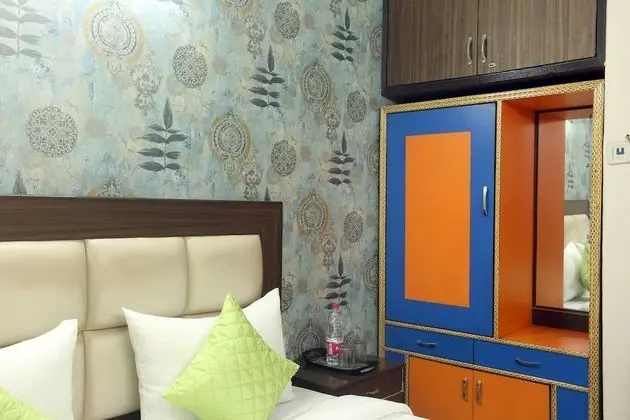 Deluxe Double Room - Free Airport Drop- (* Early Check in from 09 AM * Late check out till 1 PM )