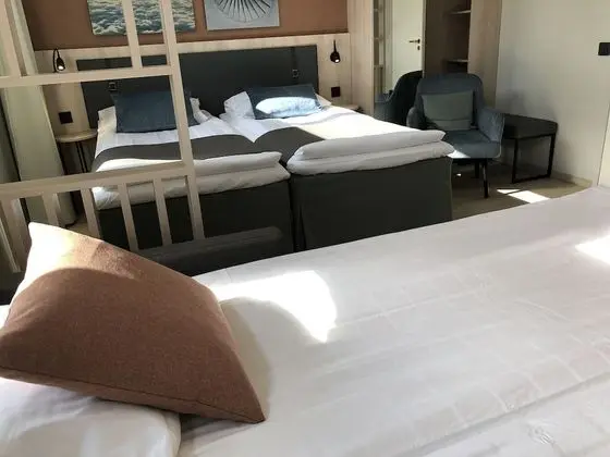 Family Oda (4 people)