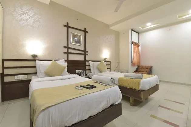 Deluxe Tek Büyük Yataklı Oda, Birden Çok Yatak, Sigara İçilmez