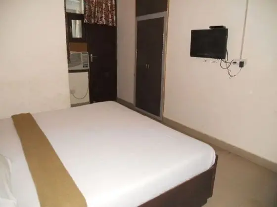 Standard Oda, 1 Çift Kişilik Yatak