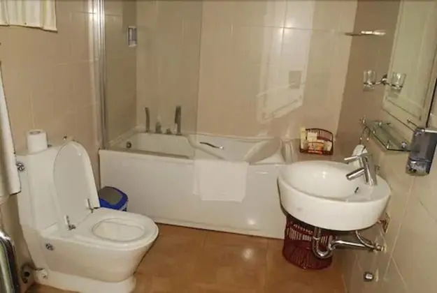 Tek Büyük veya İki Ayrı Yataklı Oda