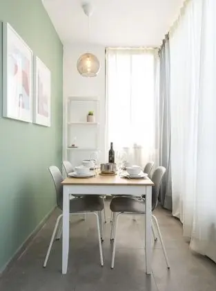 Traditional Apart Daire