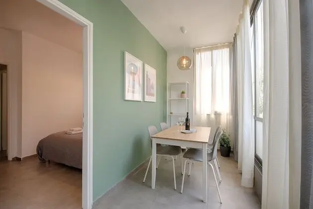 Traditional Apart Daire