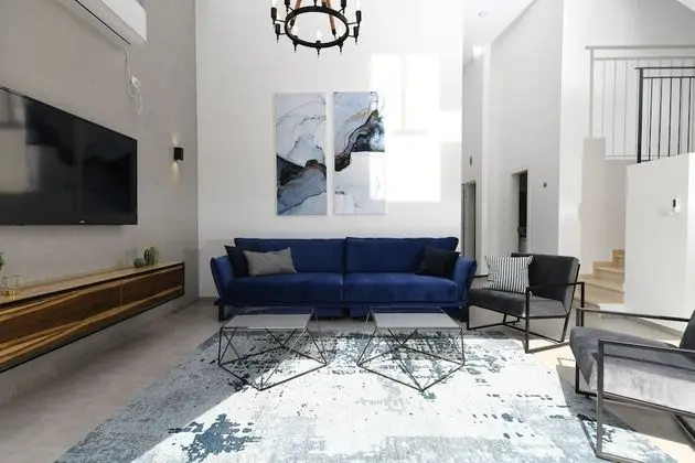 Classic Dubleks, Veranda