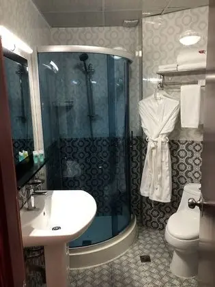 Standard Tek Büyük veya İki Ayrı Yataklı Oda