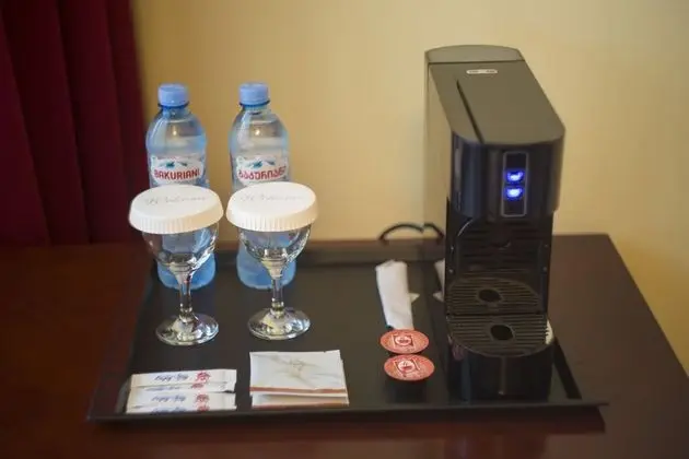 Superior Tek Büyük veya İki Ayrı Yataklı Oda