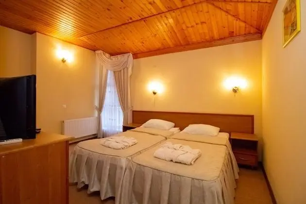 Comfort Oda, Birden Çok Yatak, Sigara İçilmez, Dağ Manzaralı