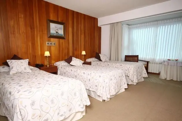Üç Kişilik Oda