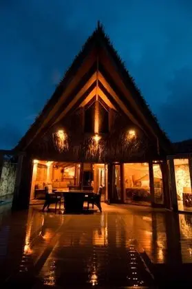 Luxury Villa, 2 Yatak Odası, Kişiye Özel Havuzlu, Denize Sıfır