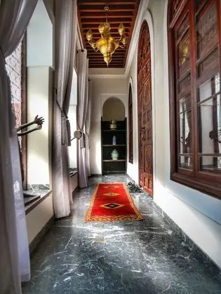 Chambre Double Galerie (BAB EL KHEMIS)